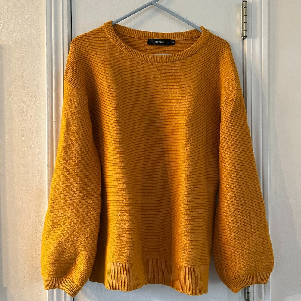 Mustard Zesica Crewneck